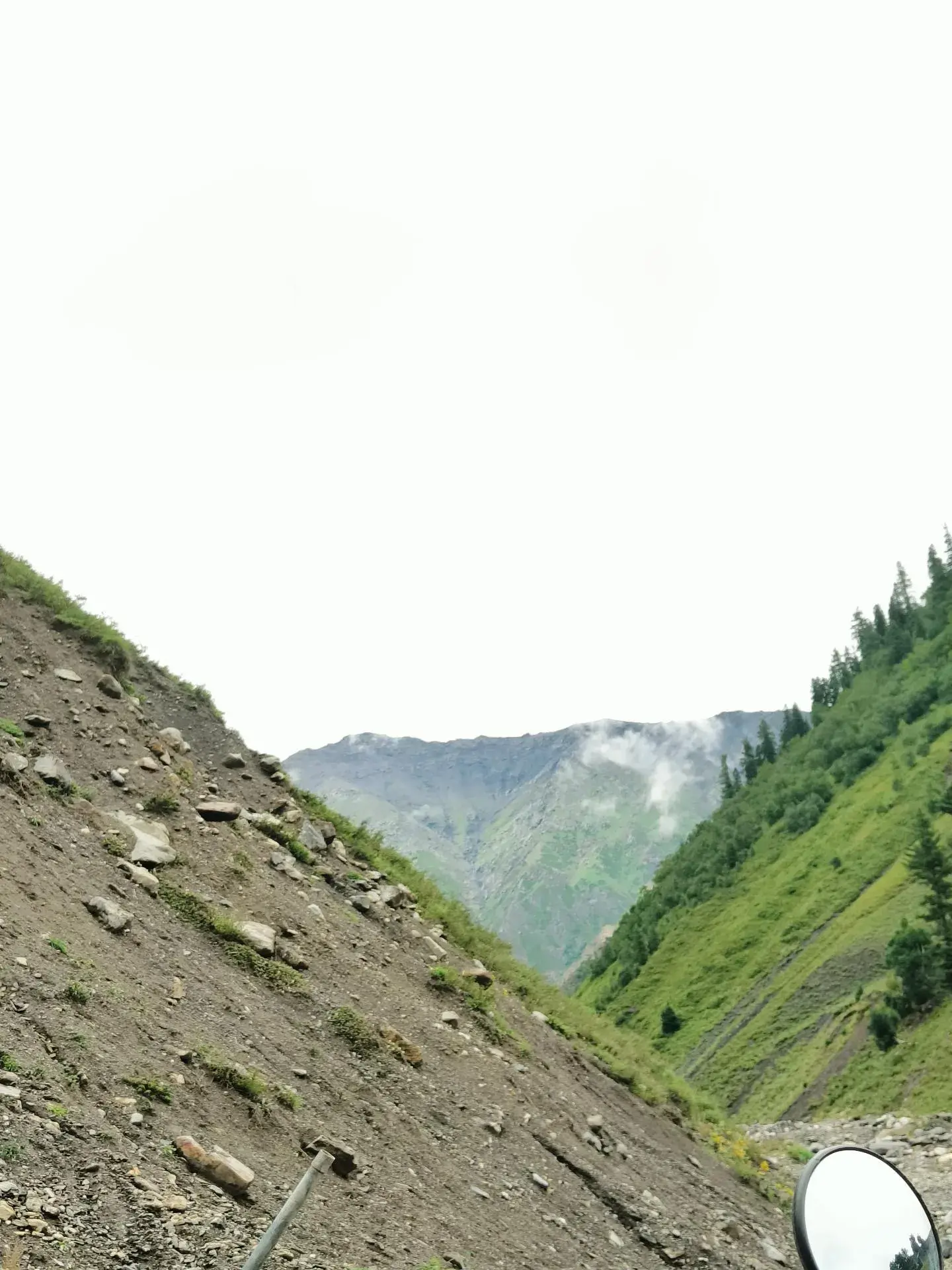 Into the mountains 🌄